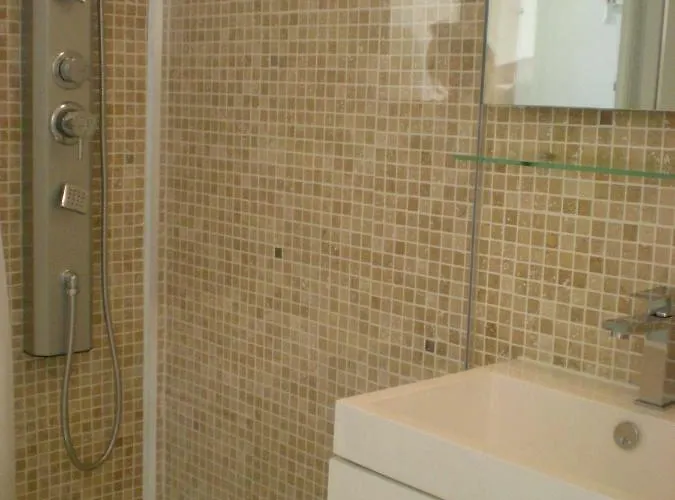 2 Chemin Neuf Balcon *